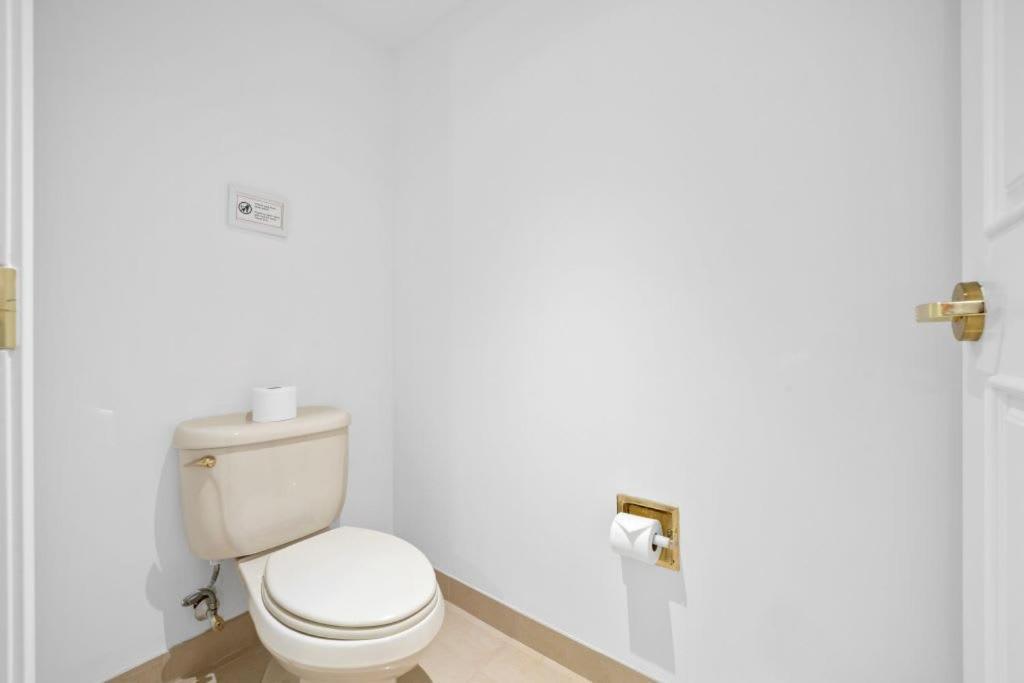 Sleep Six Cozysuites, 1Br 2Ba On The Boardwalk Atlantic City Bagian luar foto
