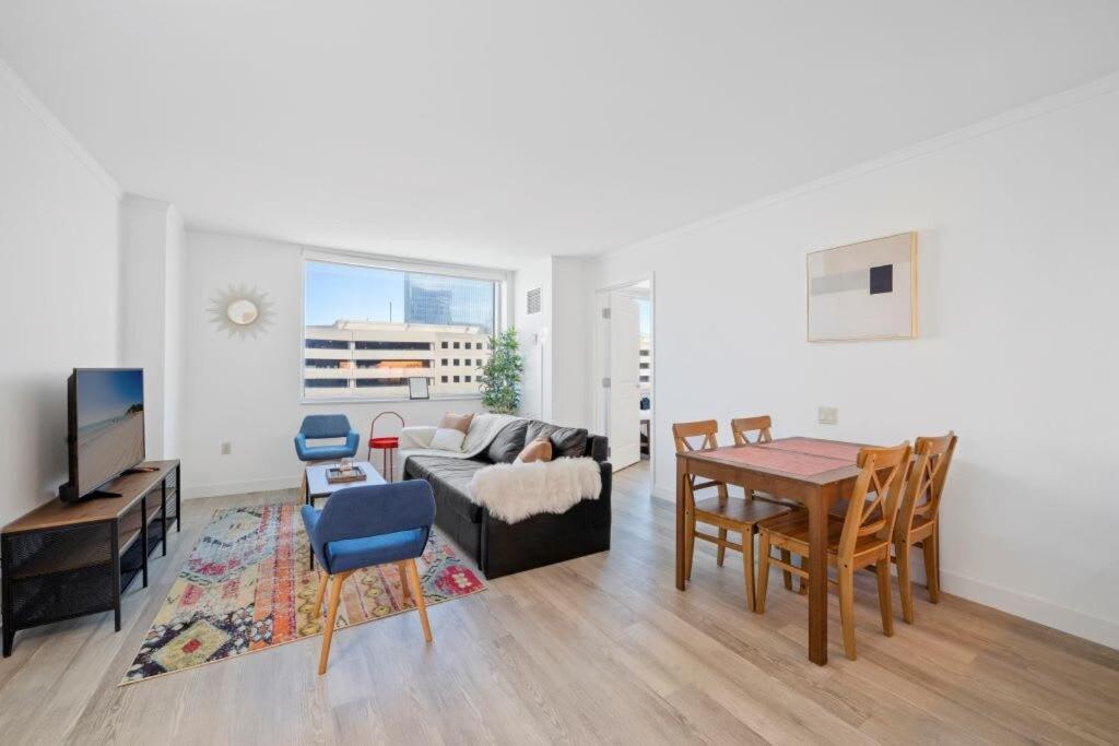 Sleep Six Cozysuites, 1Br 2Ba On The Boardwalk Atlantic City Bagian luar foto